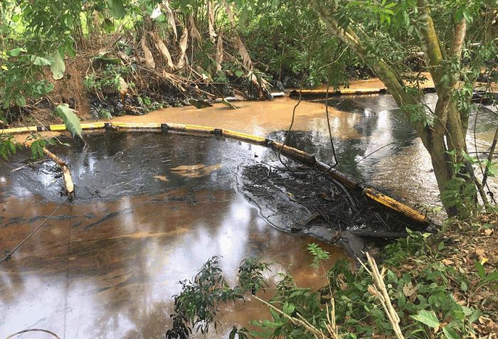 Ecopetrol supera derrame de crudo en fuentes hídricas en Barrancabermeja