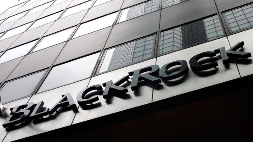 Blackrock hace un llamado a la calma ante crisis financiera global