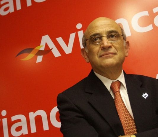 A pesar de detención, Efromovich quiere participar en capitalización de Avianca
