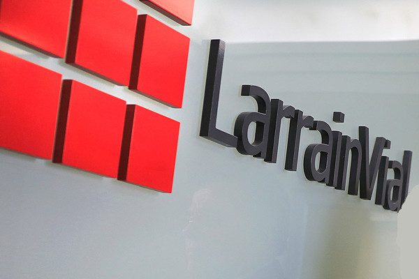 Larrain.jpg
