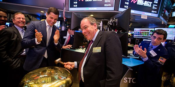 Premercado | Bolsas mundiales mixtas ante mejor panorama para inversionistas