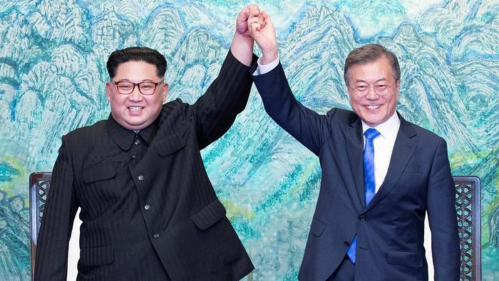 Líderes coreanos planean el fin de la guerra y la "desnuclearización completa"