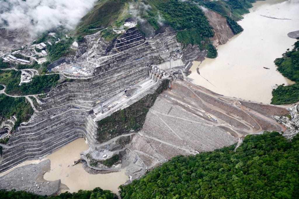 Listas subastas de energía para reponer demoras de HidroItuango