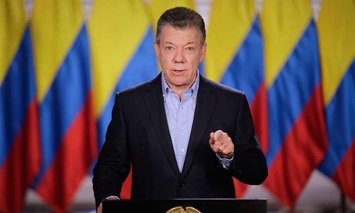 Ministros no tendrán que renunciar por aspiraciones políticas