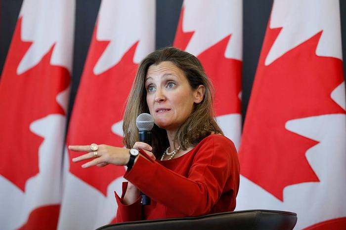Canadá hace oficiales los aranceles de represalia contra EE. UU.