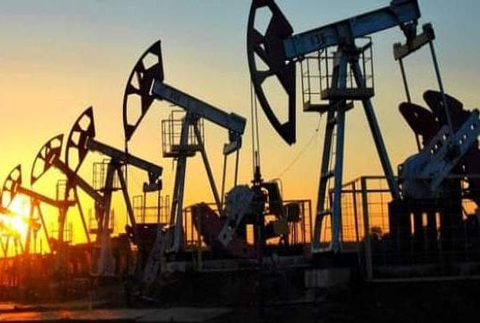 Colombia tendrá dos ciclos de contratación para exploración petrolera; nueva regasificadora se licitará este mes