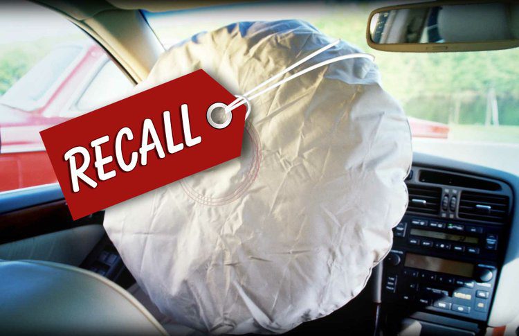 Faltan 100 mil vehículos por cambiar airbags defectuosas en Colombia