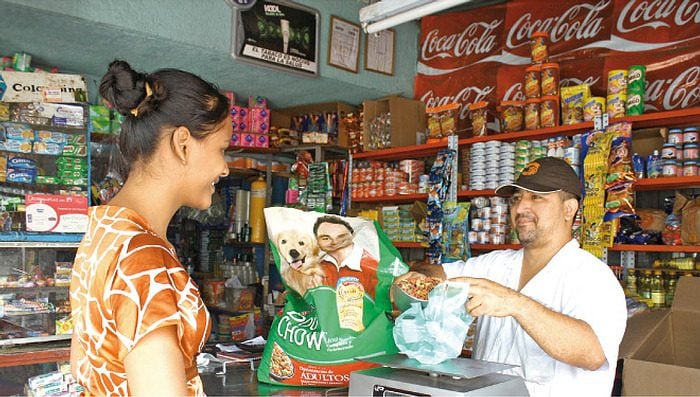 Desmejoraron ventas del comercio en junio, a pesar del mundial, pero aumenta confianza para 2º semestre