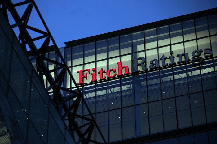 Así ve Fitch el comportamiento de las reformas del Gobierno.