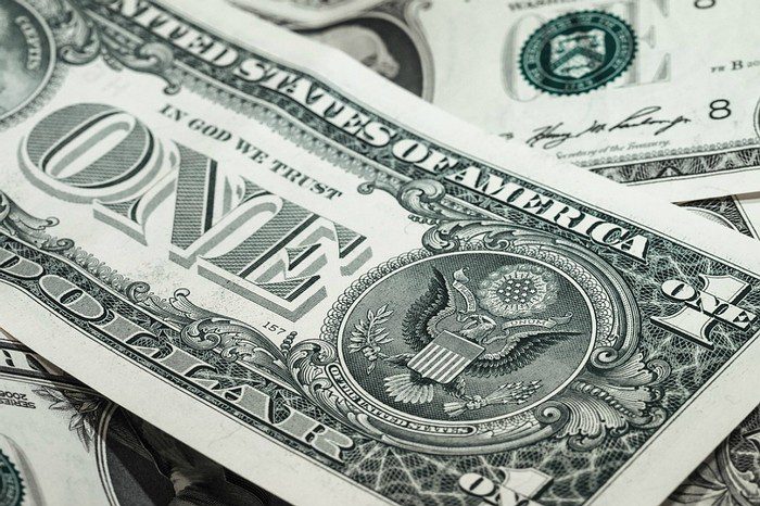 Luego de dos meses, dólar volvió a cerrar por encima de $3.340