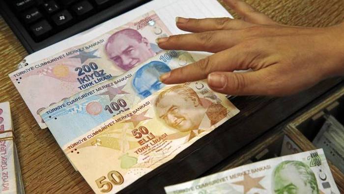 Prevén contracción en economía turca en 2019 por primera vez desde 2009
