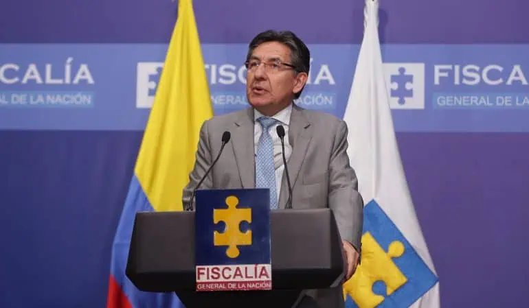 Fiscalía pidió al MinHacienda apoyo para dar monopolio de compra de oro al BanRep Fiscalía pidió al MinHacienda apoyo para dar monopolio de compra de oro al BanRep