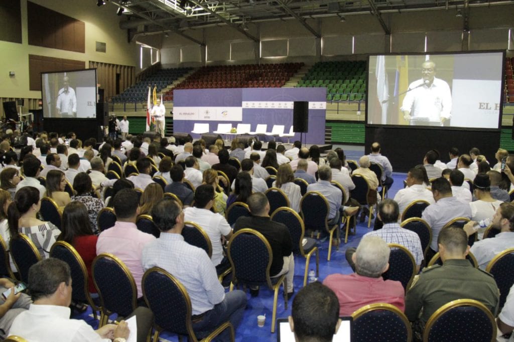 Electricaribe tiene deuda por $2,4 billones; déficit en 2018 será de $300 mil millones