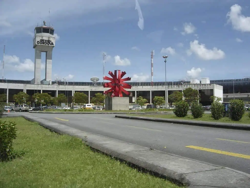 Se descarta reactivación del aeropuerto de Rionegro Se descarta reactivación del aeropuerto de Rionegro
