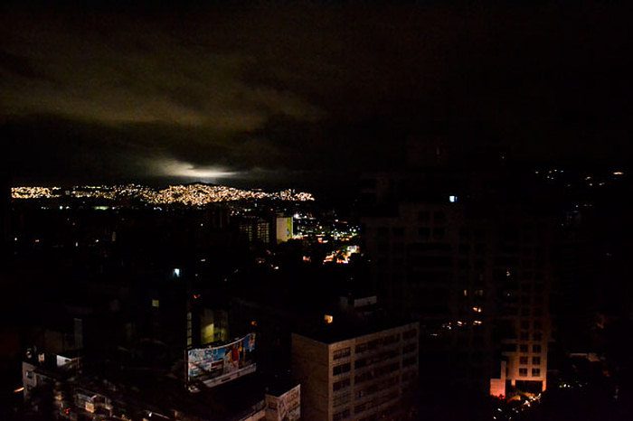 Reportan apagón en 14 estados de Venezuela