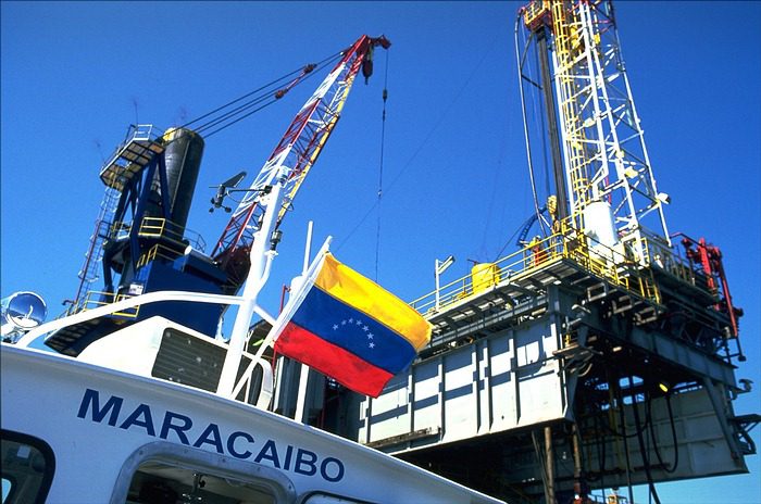 Exportaciones de petróleo de Venezuela caerían alrededor de 1 millón de barriles al cierre de 2018