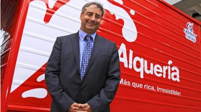 Presidente de Alquería, Carlos Cavelier.