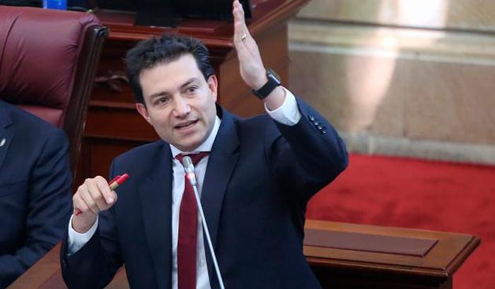 Contraloría dice que hueco por ley de financiamiento no es de $14 billones, sino de $30 billones
