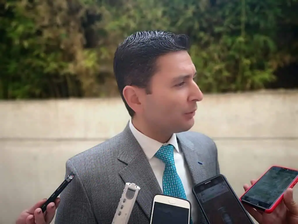 Gobierno oficializa continuidad del superintendente financiero Jorge Castaño Gobierno oficializa continuidad del superintendente financiero Jorge Castaño