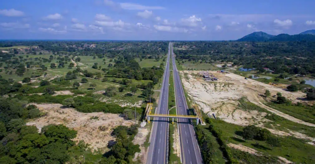 Gobierno prepara Conpes para gestión de riesgos en sector de infraestructura Concesionaria Ruta del Sol II va a liquidación con $4 billones en pasivos y demandas contra Colombia