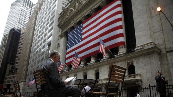 Probabilidad de recesión en EE. UU. permanece “relativamente baja” en 2019: BlackRock