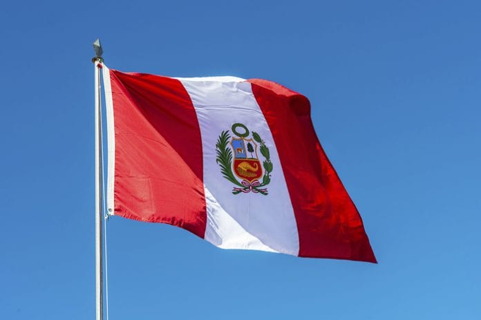 bandera de Perú