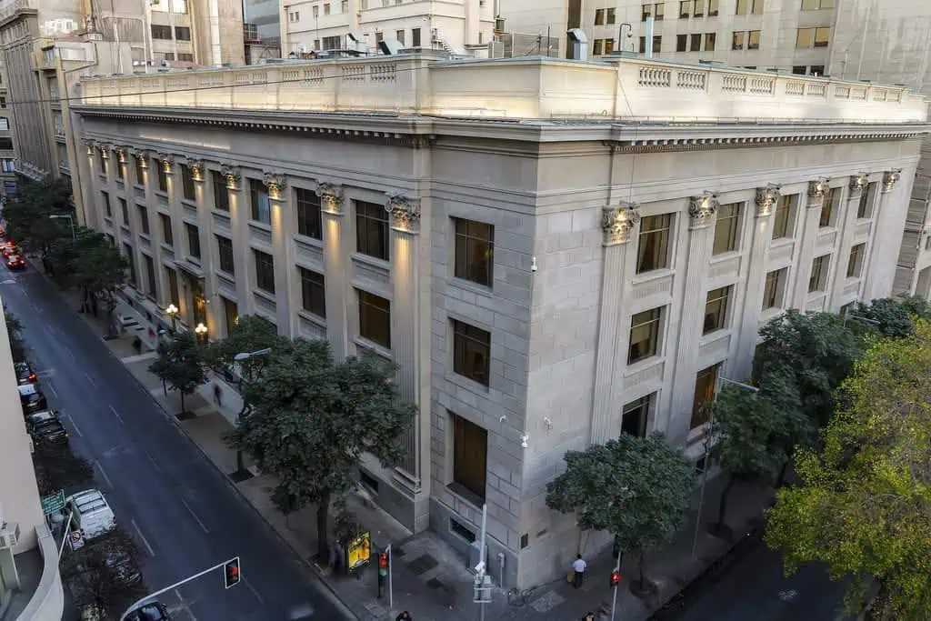 Mercado chileno espera incremento en tasa de política monetaria el 30 de enero Mercado chileno espera incremento en tasa de política monetaria el 30 de enero