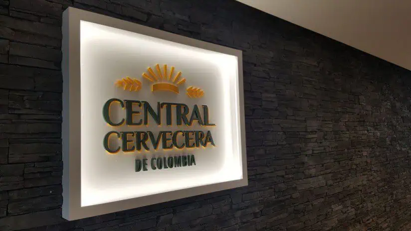 Andina sería la nueva marca de Central Cervecera de Colombia y Carlos Vives, su imagen Andina sería la nueva marca de Central Cervecera de Colombia y Carlos Vives, su imagen