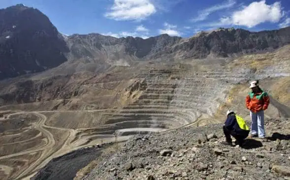 Chile, sexto en el mundo en atracción de inversión minera Chile, sexto en el mundo en atracción de inversión minera