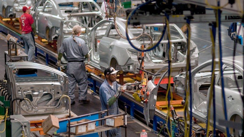 PIB de Brasil cayó en cuarto trimestre de 2018