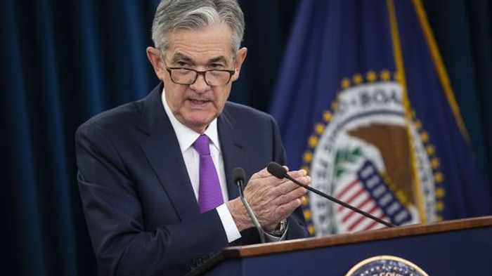 Sube bolsa de Nueva; Powell de la Fed no indica alzas de tasas hasta que IPC aumente "significativamente"