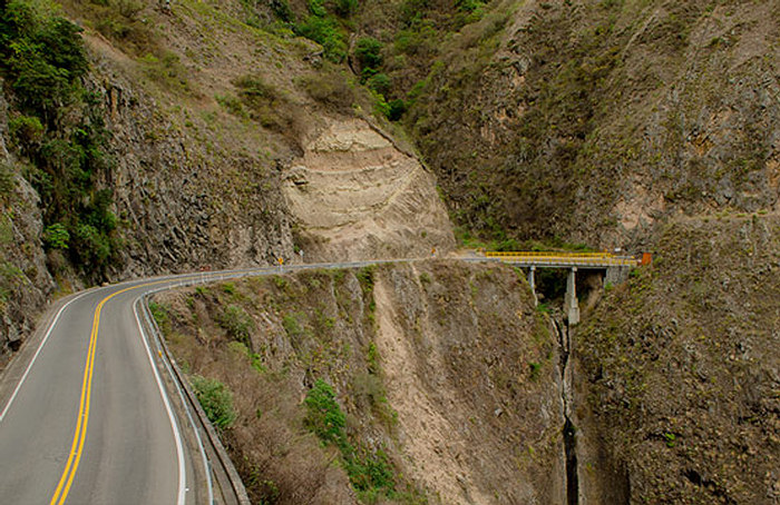 Aprobados $150 mil millones para proyecto vial Rumichaca-Pasto