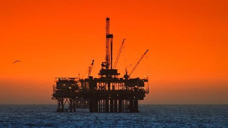 Argentina recibió ofertas por US$995 millones para exploración de hidrocarburos costa afuera