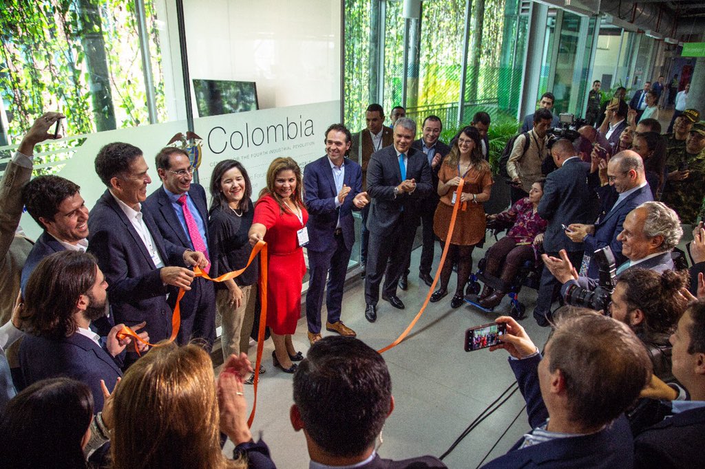 Se inauguró el Centro para la Cuarta Revolución Industrial en Medellín
