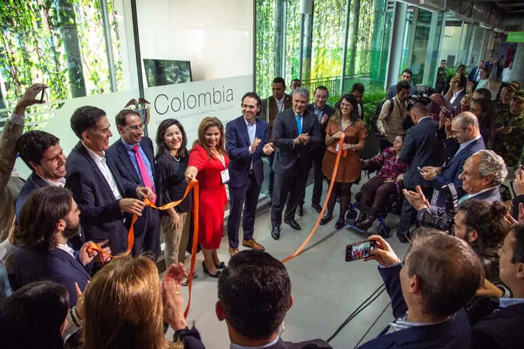 Se inauguró el Centro para la Cuarta Revolución Industrial en Medellín Se inauguró el Centro para la Cuarta Revolución Industrial en Medellín