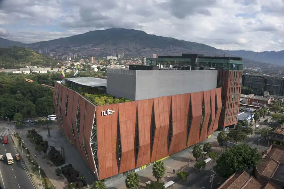 En Medellín se inaugurará mañana el Centro para la Cuarta Revolución Industrial En Medellín se inaugurará mañana el Centro para la Cuarta Revolución Industrial