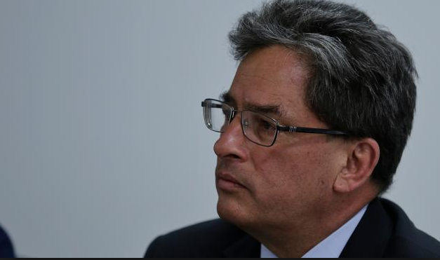 Ministro Carrasquilla se reunirá con calificadoras de riesgo en Washington