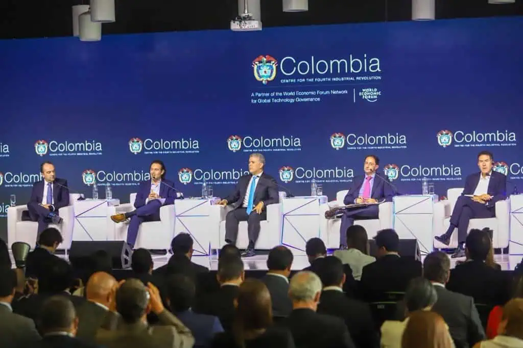 En América Latina, SoftBank dispondrá de US$5.000 millones para unicornios empresariales En América Latina, SoftBank dispondrá de US$5.000 millones para unicornios empresariales