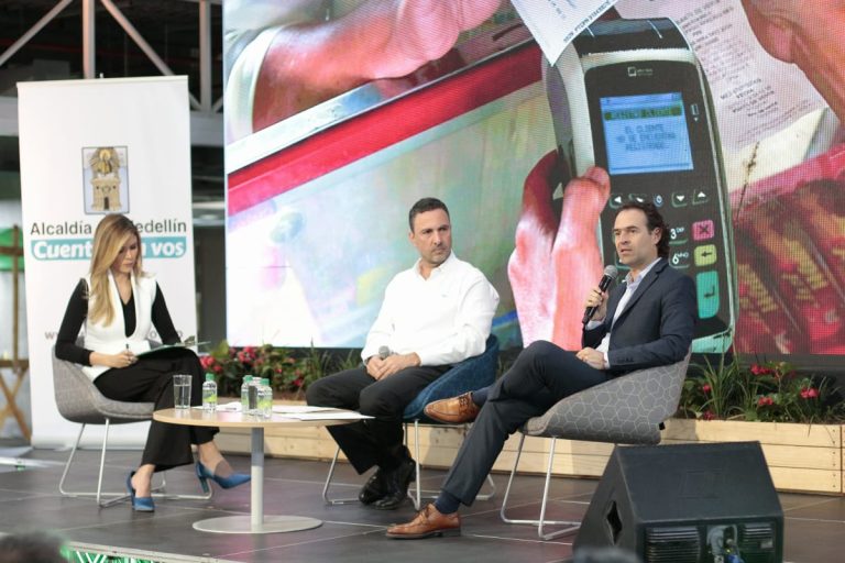 “EPM es y seguirá siendo 100% pública”: alcalde de Medellín