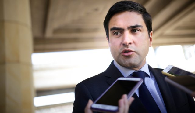 Samuel Hoyos es el nuevo presidente de Asomóvil