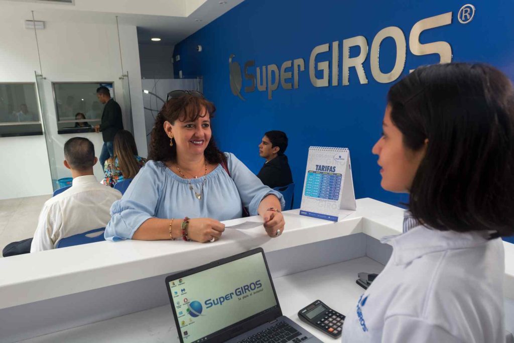 Giros postales crecen entre 10% y 13% cada año en Colombia
