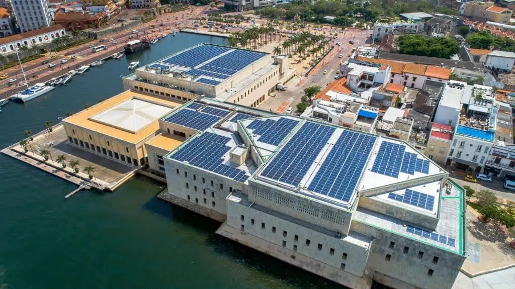 Celsia ya suma 100 MW de energía solar en Colombia y Centroamérica Celsia ya suma 100 MW de energía solar en Colombia y Centroamérica