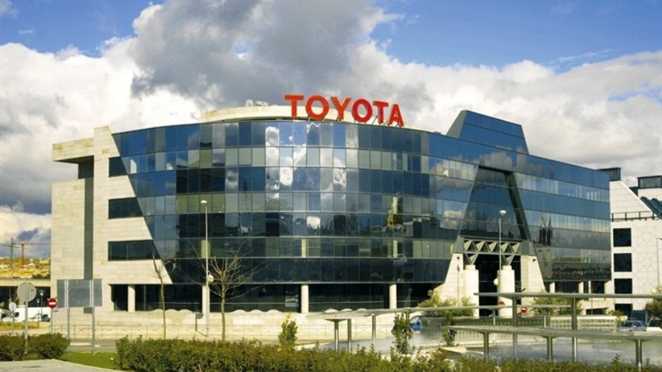 Toyota ve mayor recuperación en su producción global de autos en agosto