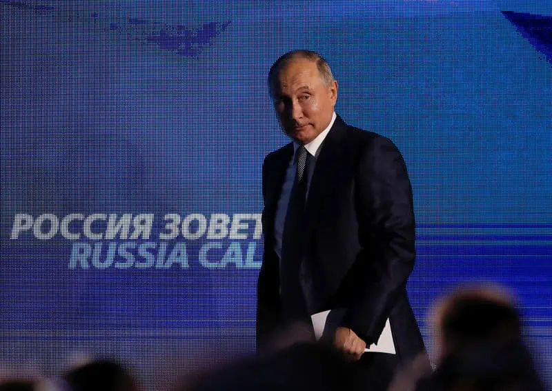 Putin pide reconsiderar el papel del dólar en el comercio mundial Putin pide reconsiderar el papel del dólar en el comercio mundial