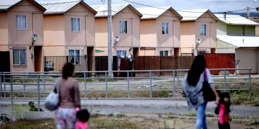Licencias de construcción bajaron 1,9 % en julio; desplome en áreas no habitacionales Licencias de construcción bajaron 1,9 % en julio; desplome en áreas no habitacionales