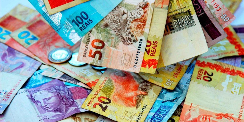 Gobierno de Brasil eleva a 0,85 % previsión de crecimiento del PIB para 2019