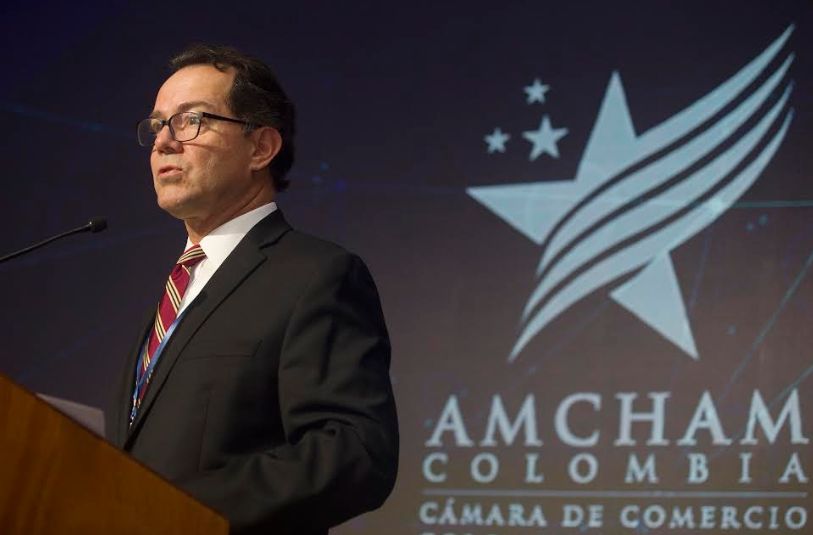 Colombiano es elegido presidente de la Asociación de Cámaras Americanas de Comercio de Latinoamérica y el Caribe Colombiano es elegido presidente de la Asociación de Cámaras Americanas de Comercio de Latinoamérica y el Caribe