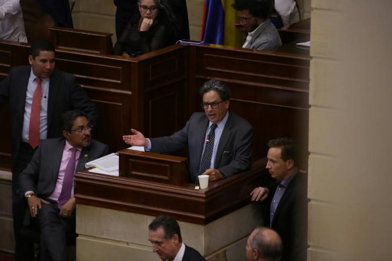 Gobierno presentará misma Ley de Financiamiento que fue aprobada en 2018; otras demandas continúan su camino
