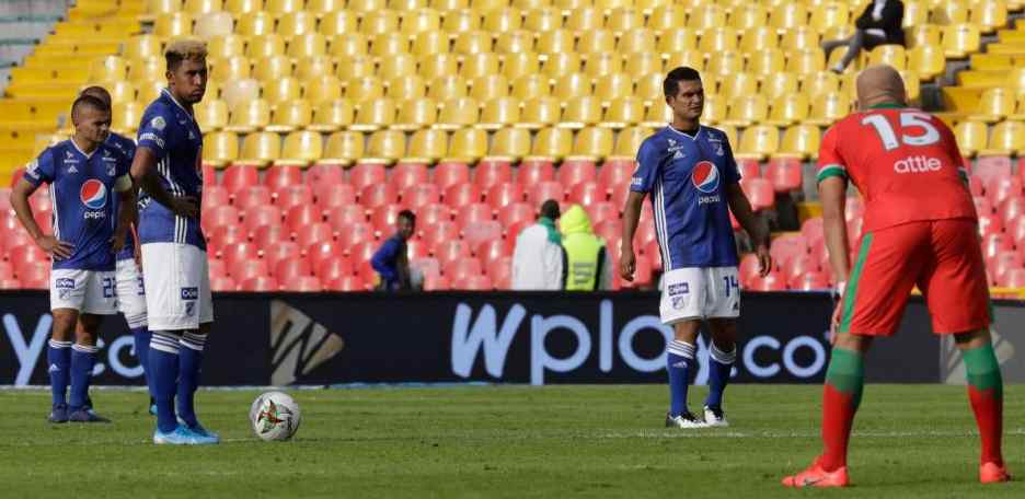 Futbolistas van a cese de actividades en Colombia desde el tres de noviembre