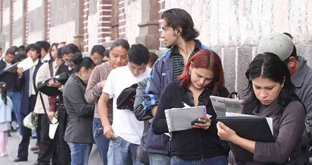 Hay que impedir que crisis de empleo se convierta en una social, según la Ocde Hogares en Colombia han perdido ingresos por $27,9 billones, a causa de la pandemia